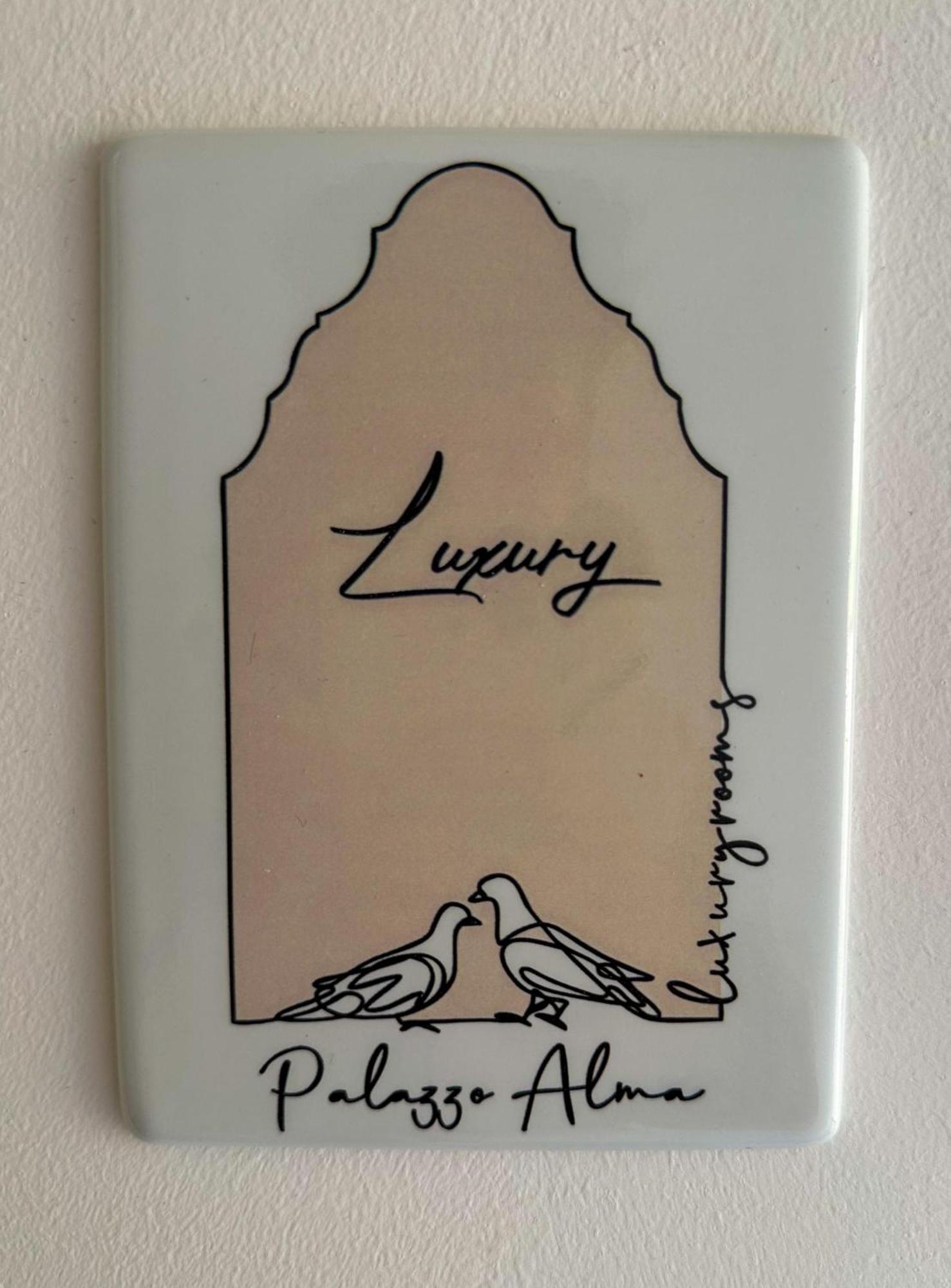 Palazzo Alma Luxury Rooms Casarano Exteriör bild