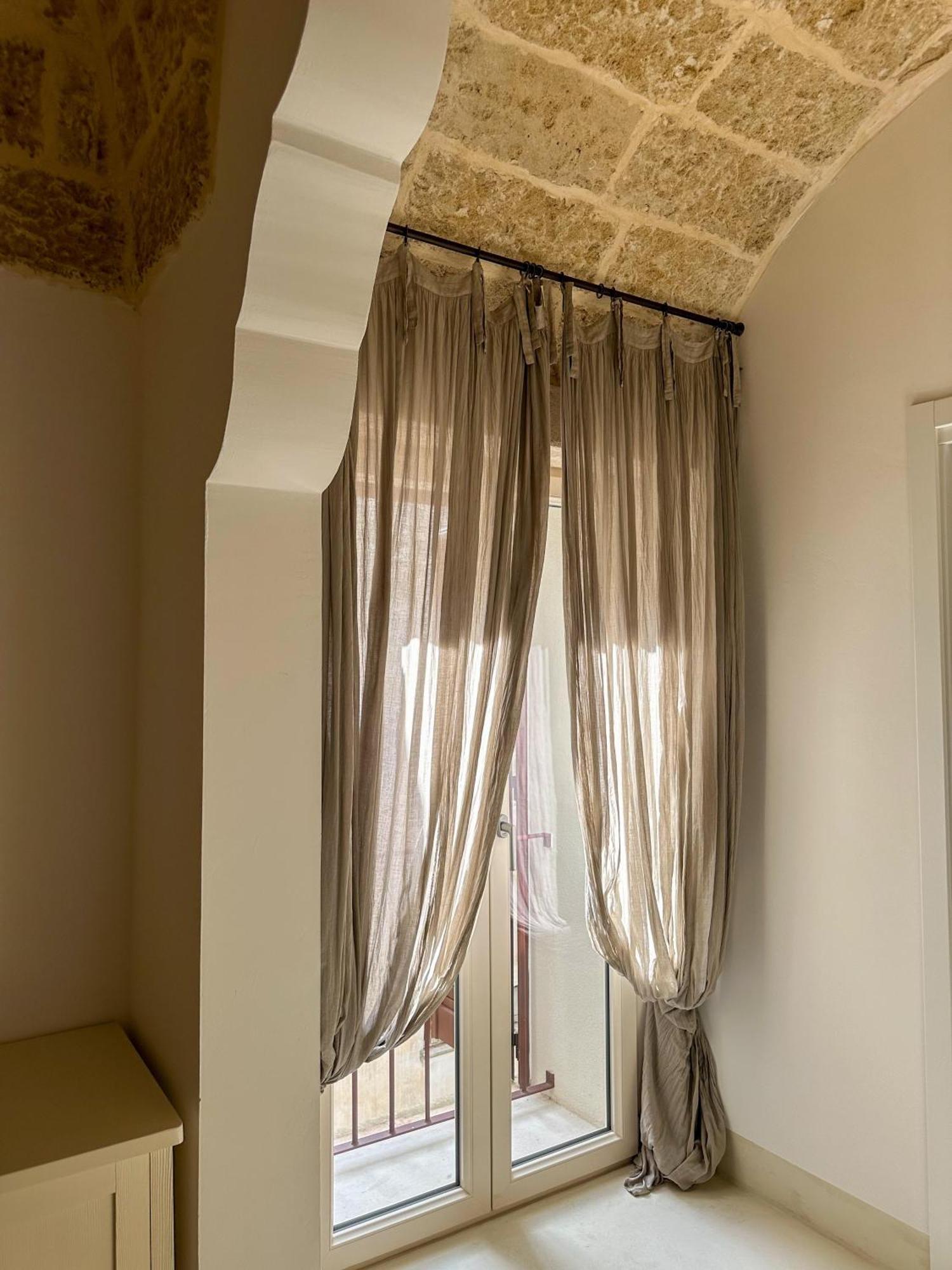 Palazzo Alma Luxury Rooms Casarano Exteriör bild