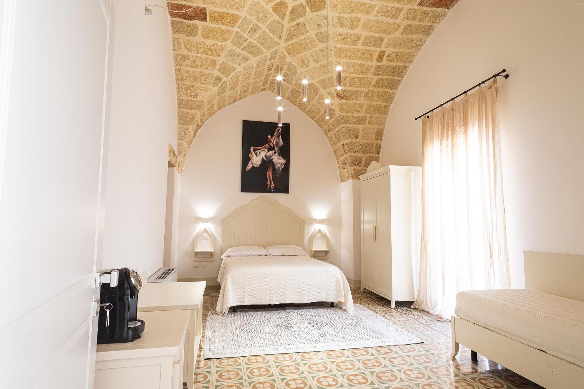 Palazzo Alma Luxury Rooms Casarano Exteriör bild